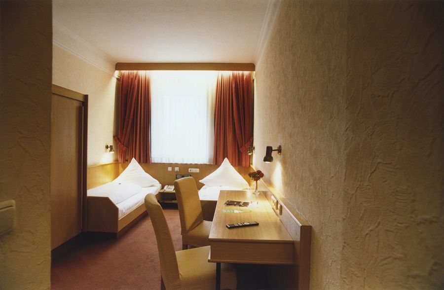 ホテル イェーダーマン ミュンヘン エクステリア 写真